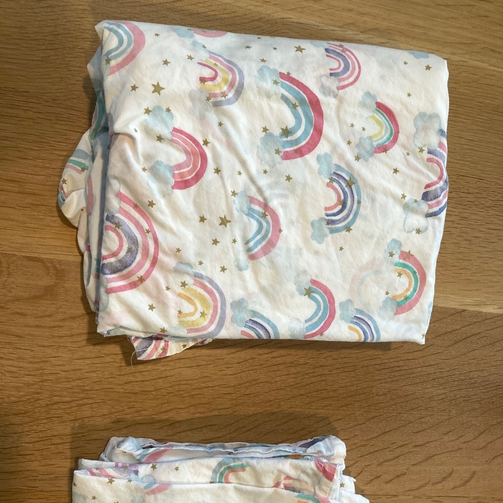 Pottery Barn rainbow cloud organic sheet set Full